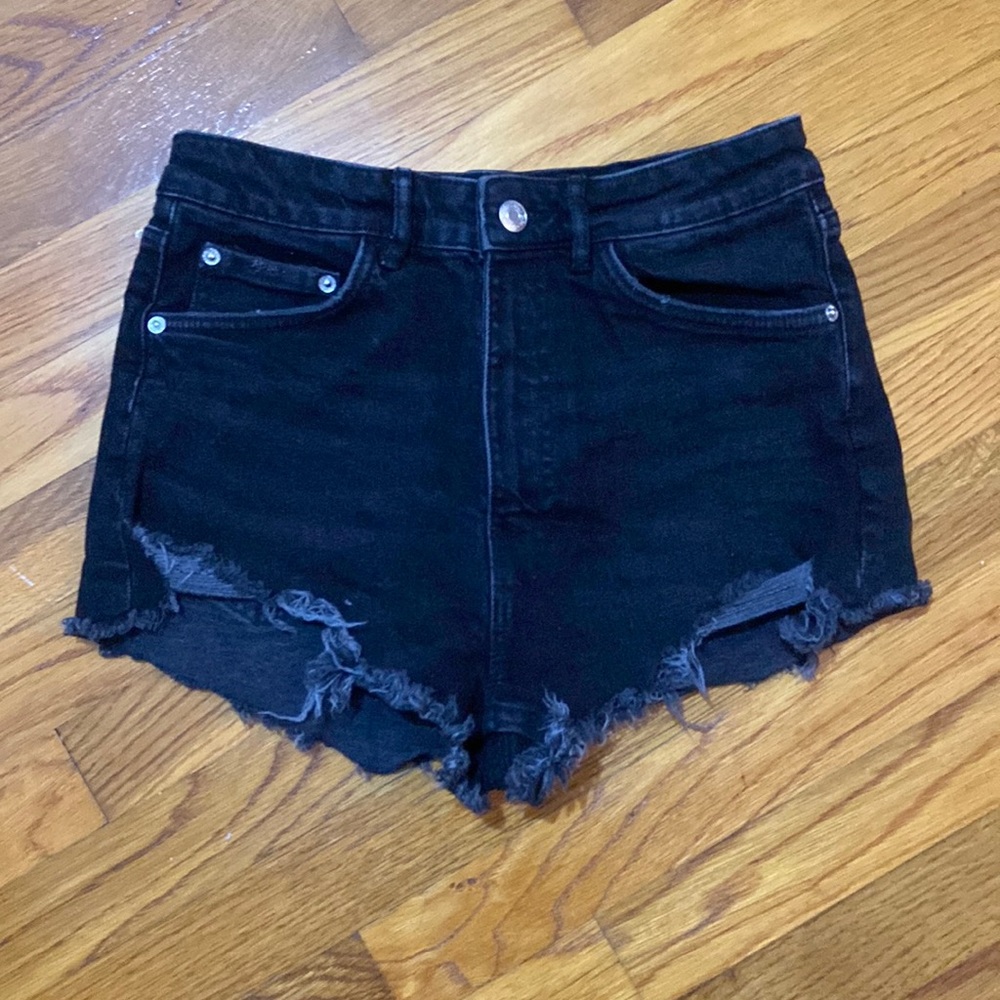 zara black jean shorts